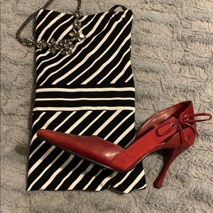 Dress. Pin striped Tube dress w/sash